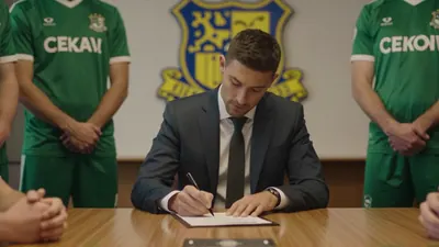 The New Saints Sign Young Left-Back Isaac Godwin