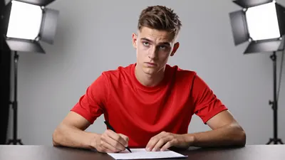 Midfielder Dominic Corness joins The New Saints from Liverpool